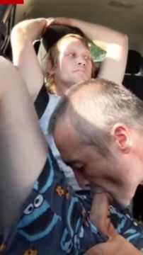 Sucking Young Str8 Blond Skater Boy in Car